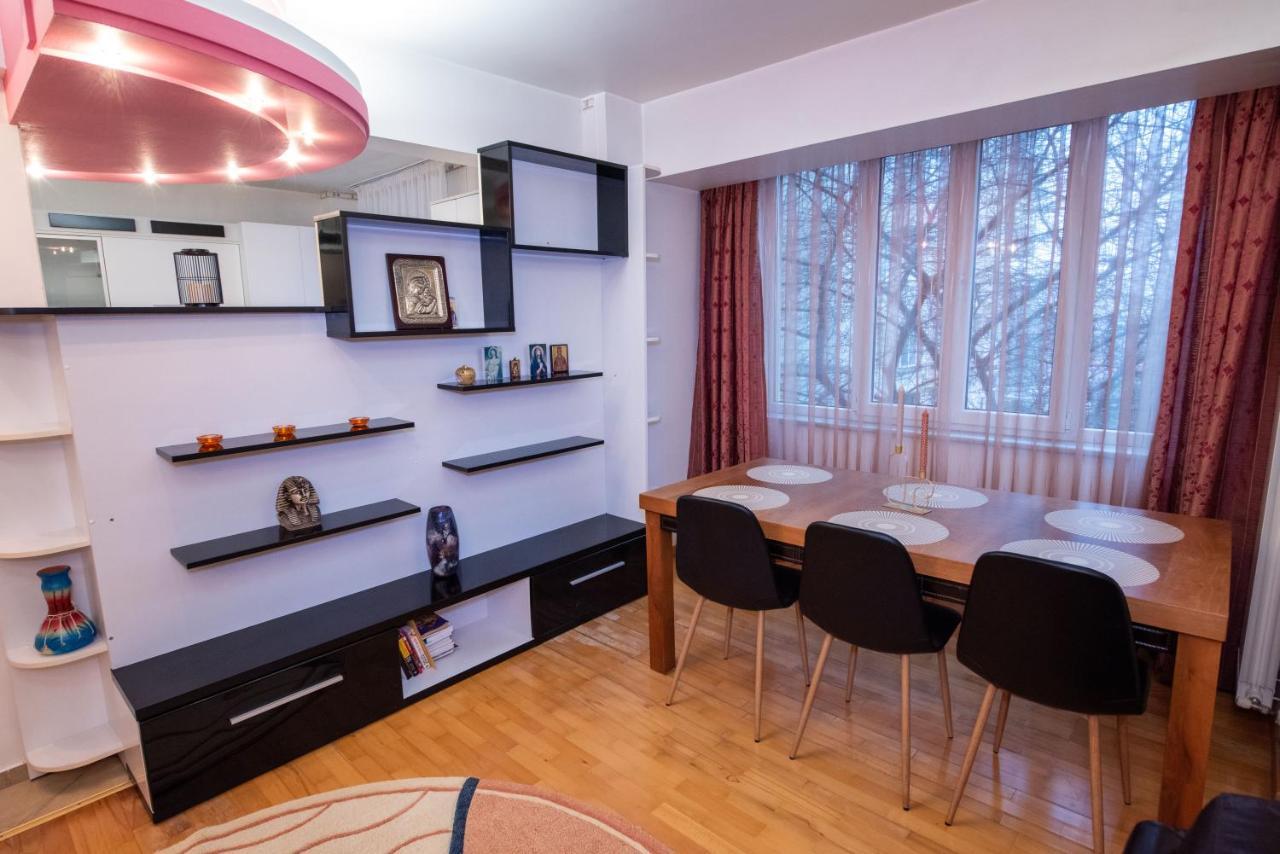 Cozy Apartment In Suceava Exteriör bild